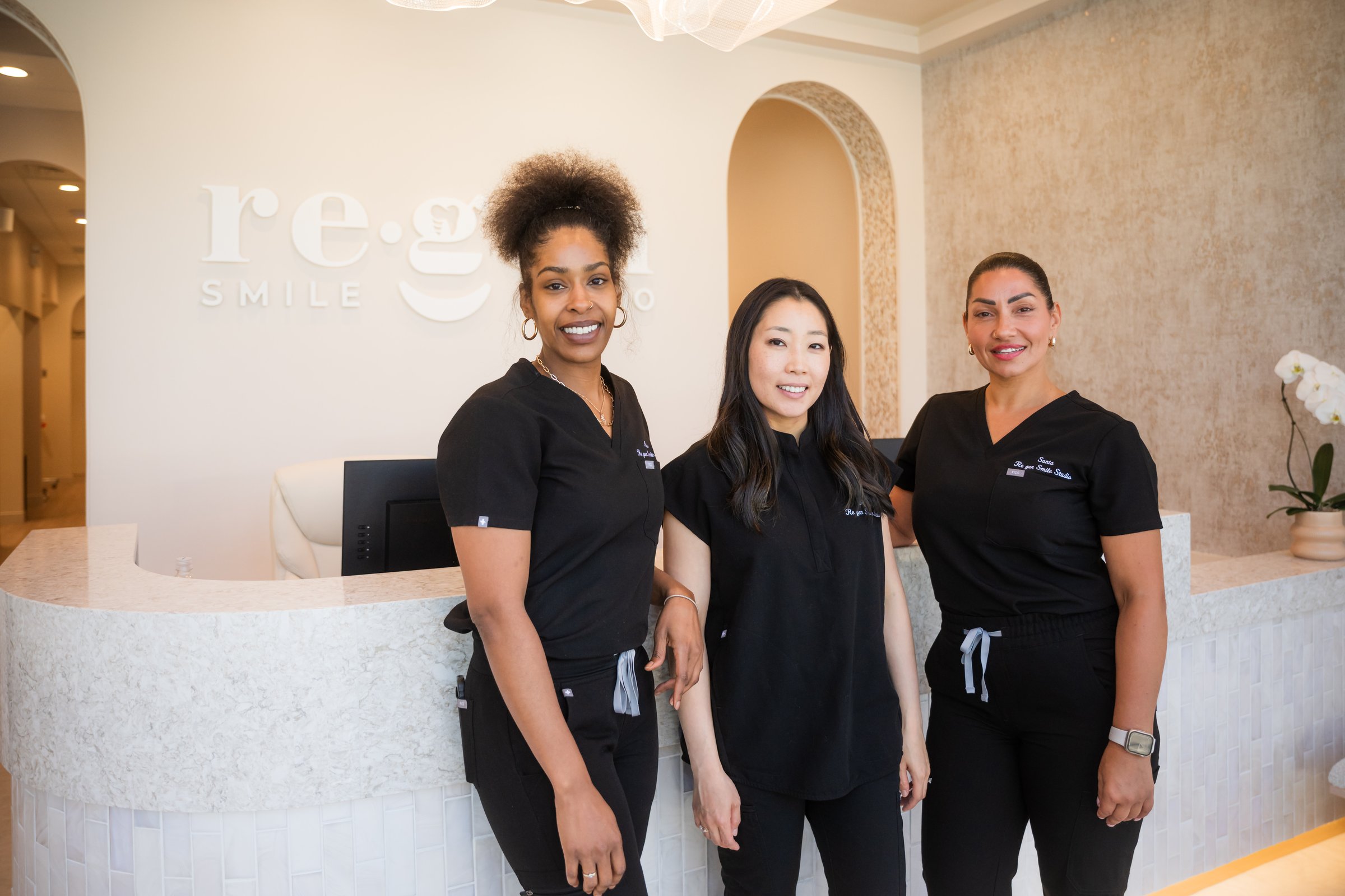 The Re·gen team at the reception desk
